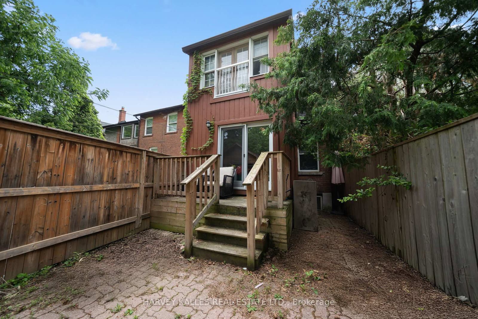 98 Roselawn Avenue thumbnail 8