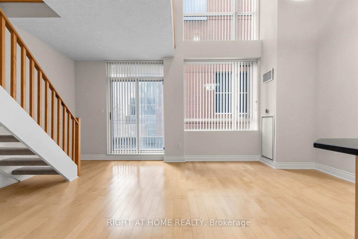 80 Cumberland Street, Unit 1705 thumbnail 16