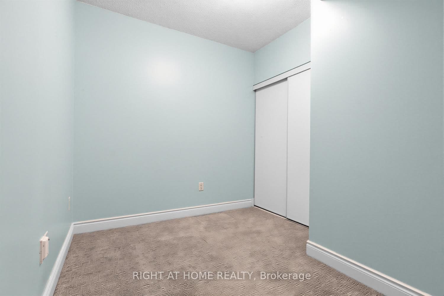 80 Cumberland Street, Unit 1705 thumbnail 24