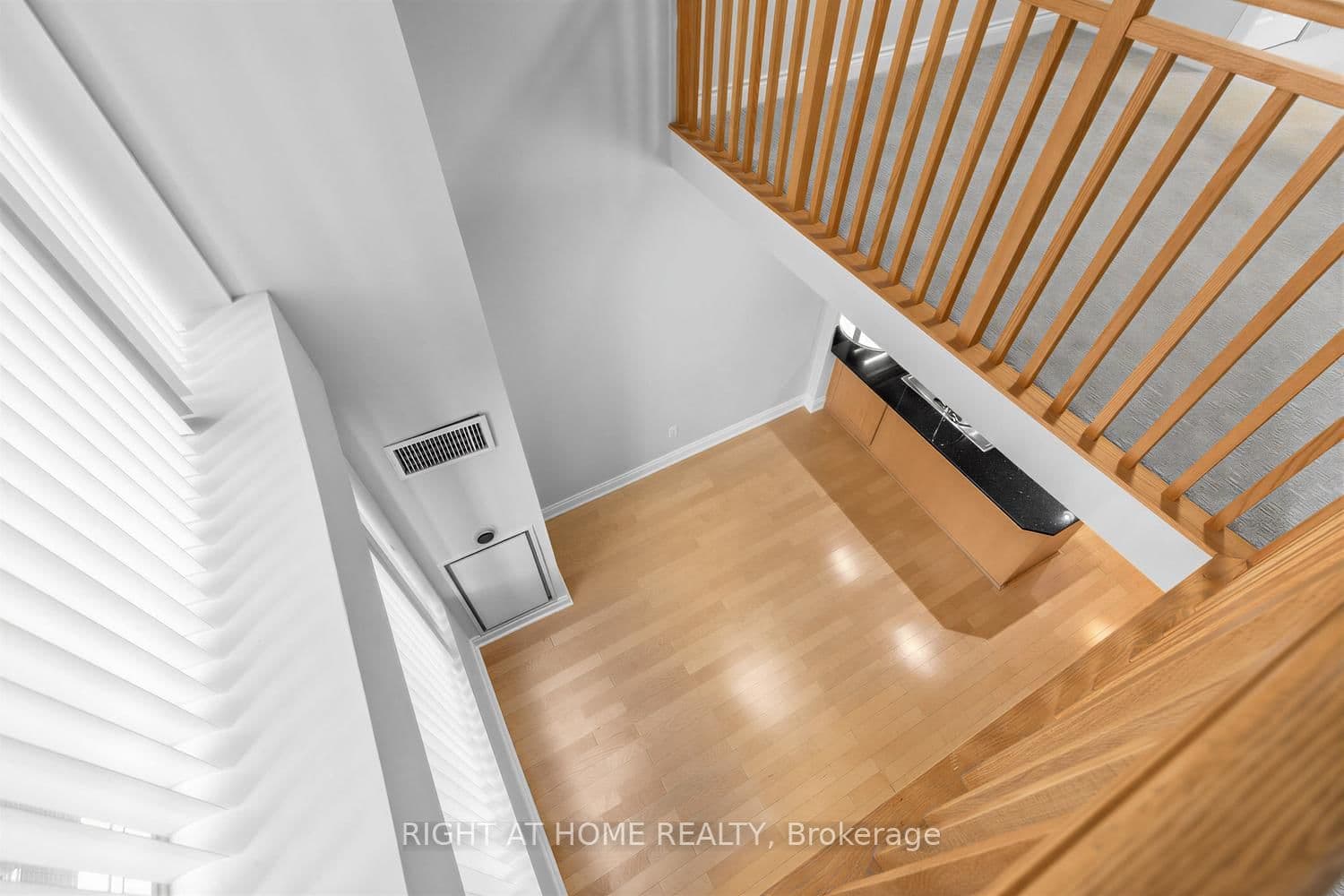 80 Cumberland Street, Unit 1705 thumbnail 30