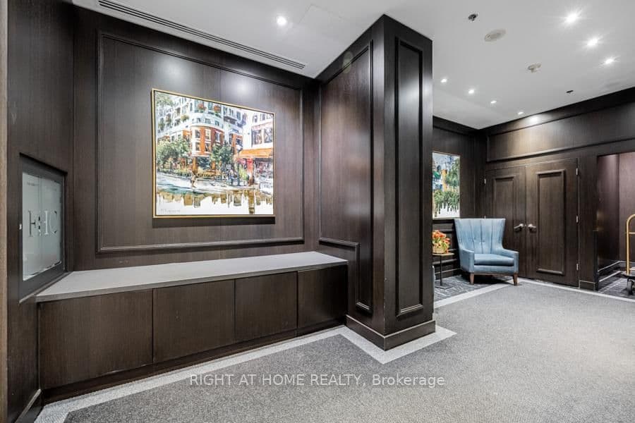 80 Cumberland Street, Unit 1705 thumbnail 35