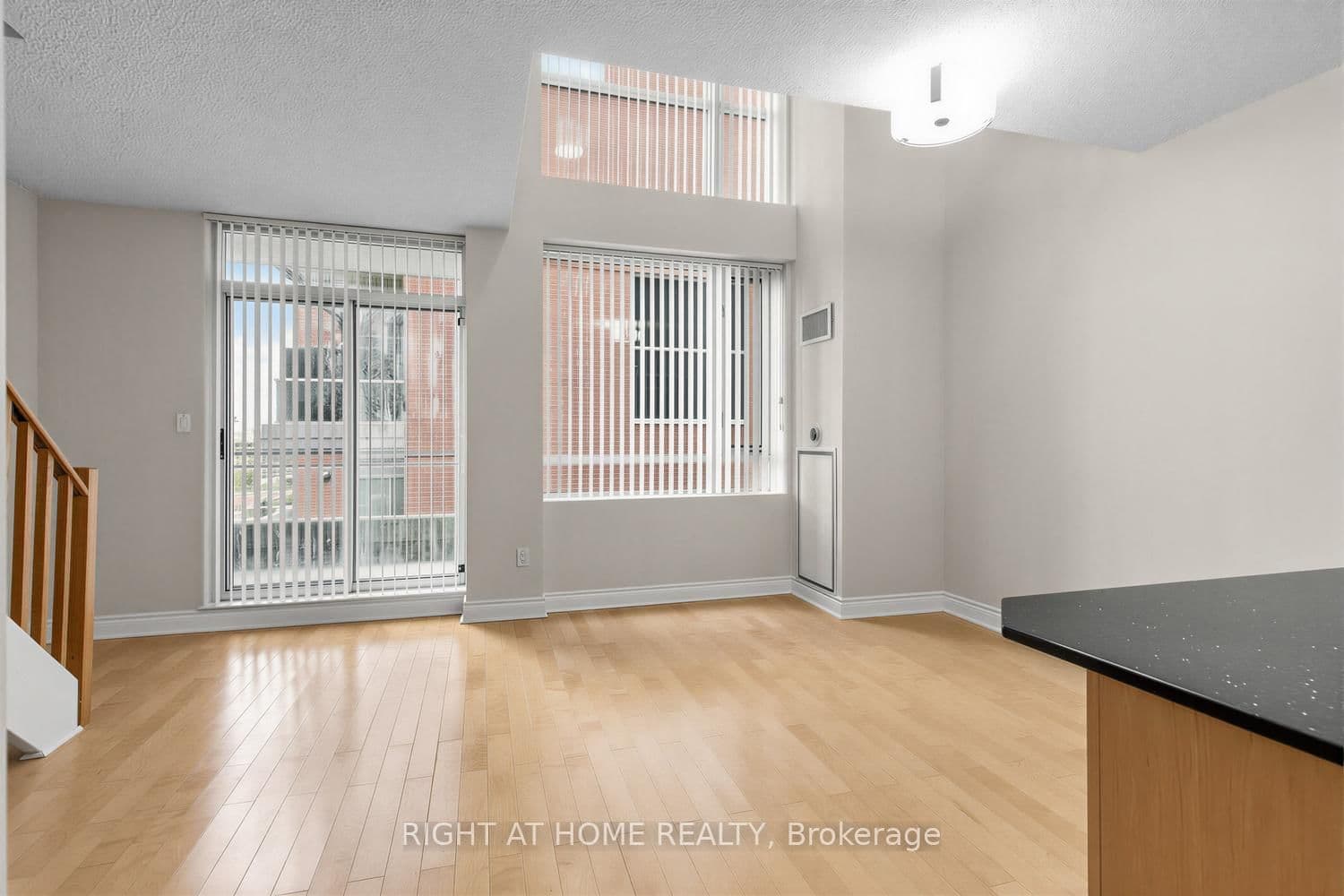 80 Cumberland Street, Unit 1705 thumbnail 8