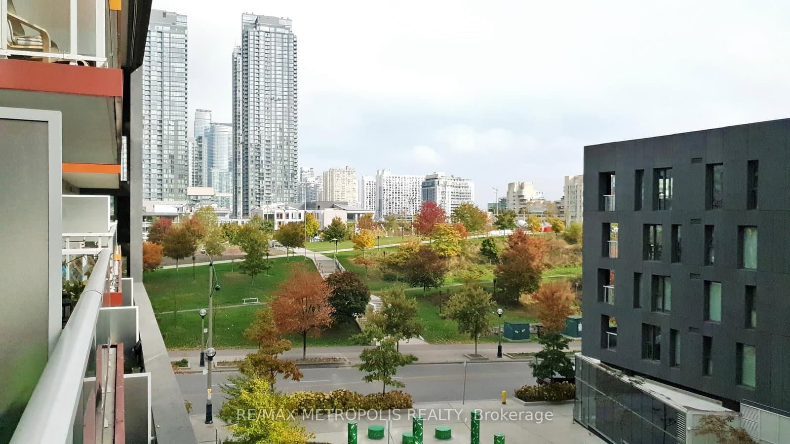 85 Queens Wharf Road, Unit 526 thumbnail 10