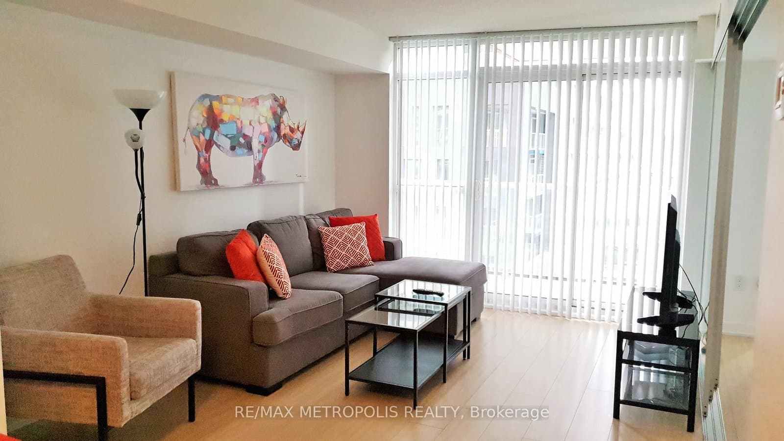 85 Queens Wharf Road, Unit 526 thumbnail 2
