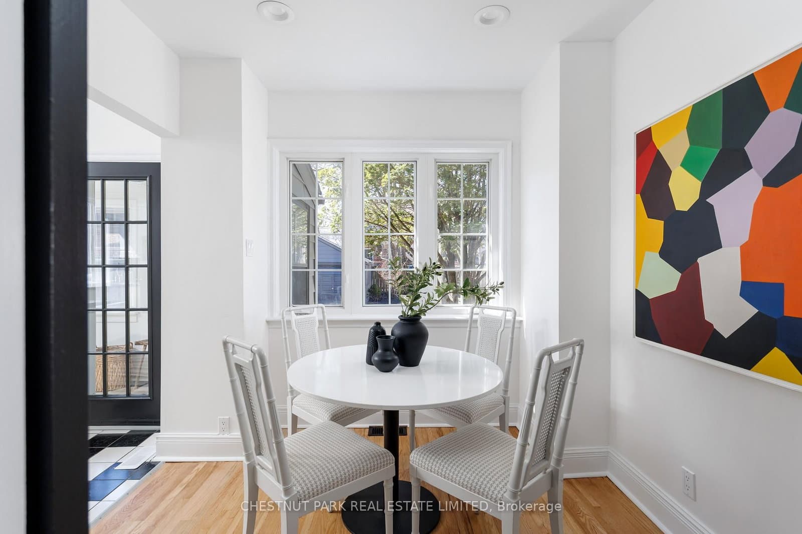 264 Oriole Parkway thumbnail 11