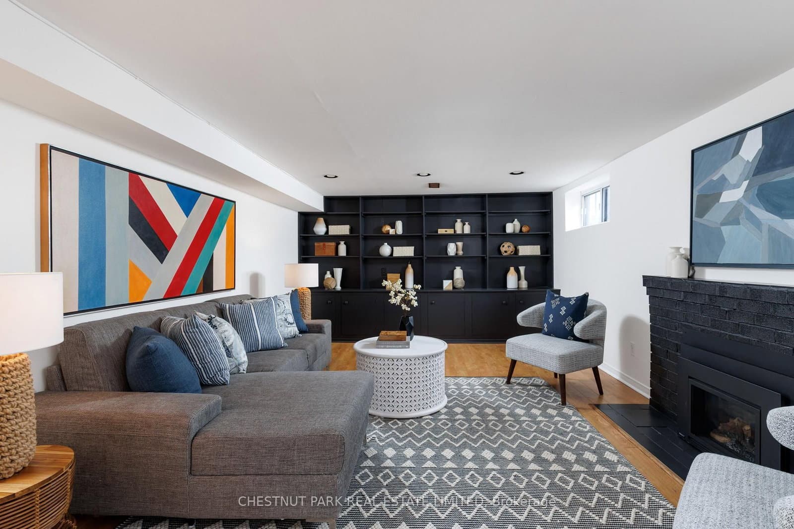 264 Oriole Parkway thumbnail 38
