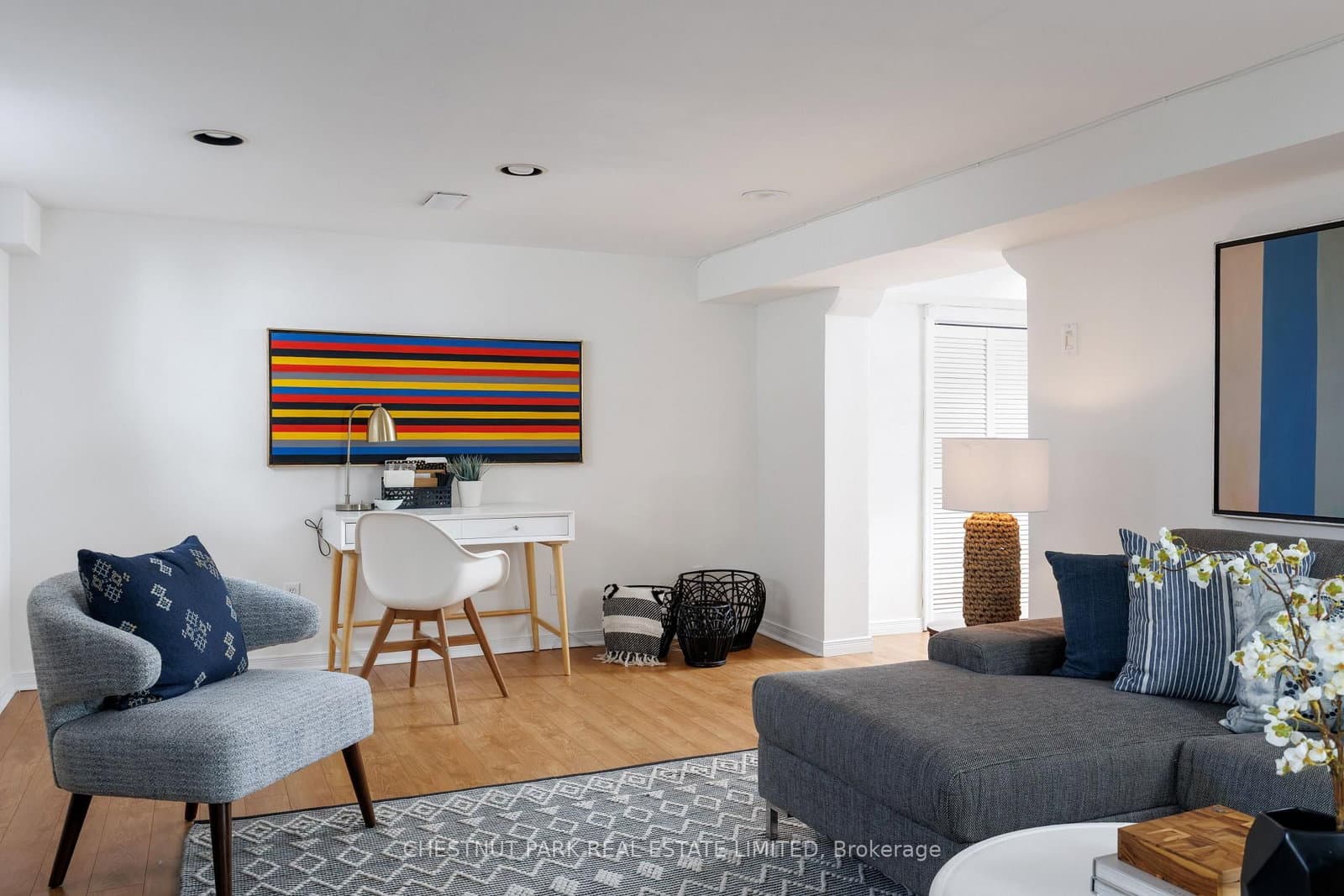 264 Oriole Parkway thumbnail 40