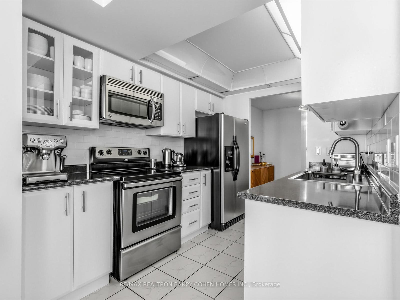 5418 Yonge Street, Unit 812 thumbnail 15