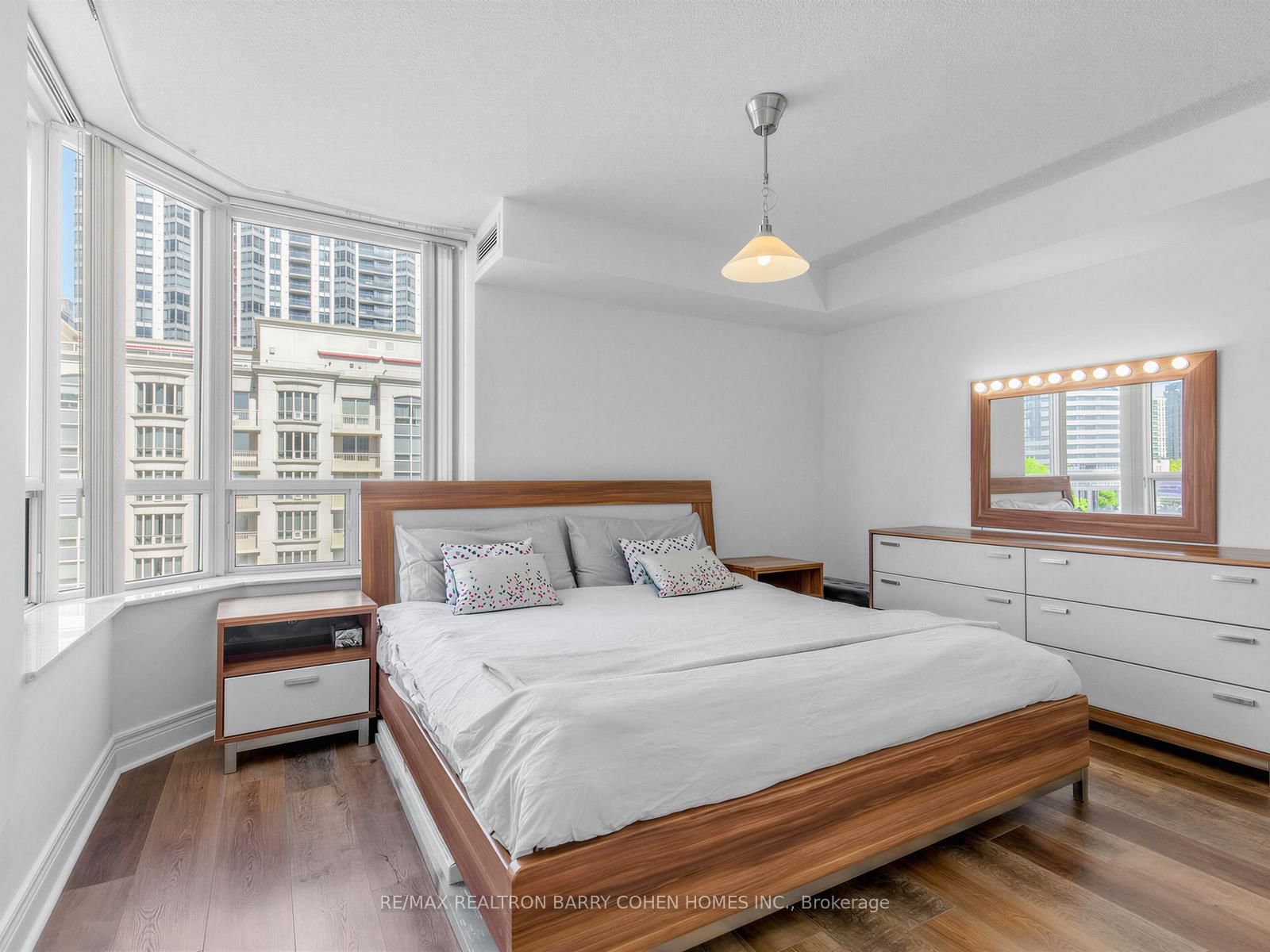 5418 Yonge Street, Unit 812 thumbnail 18