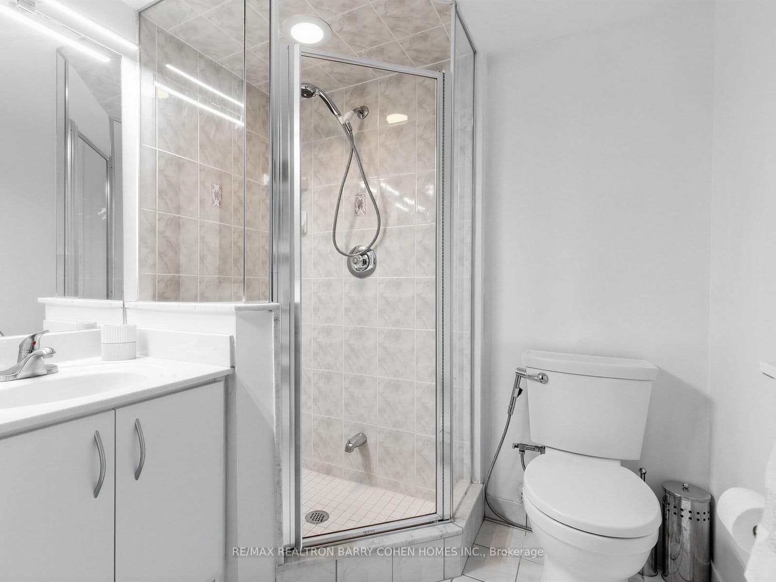 5418 Yonge Street, Unit 812 thumbnail 21