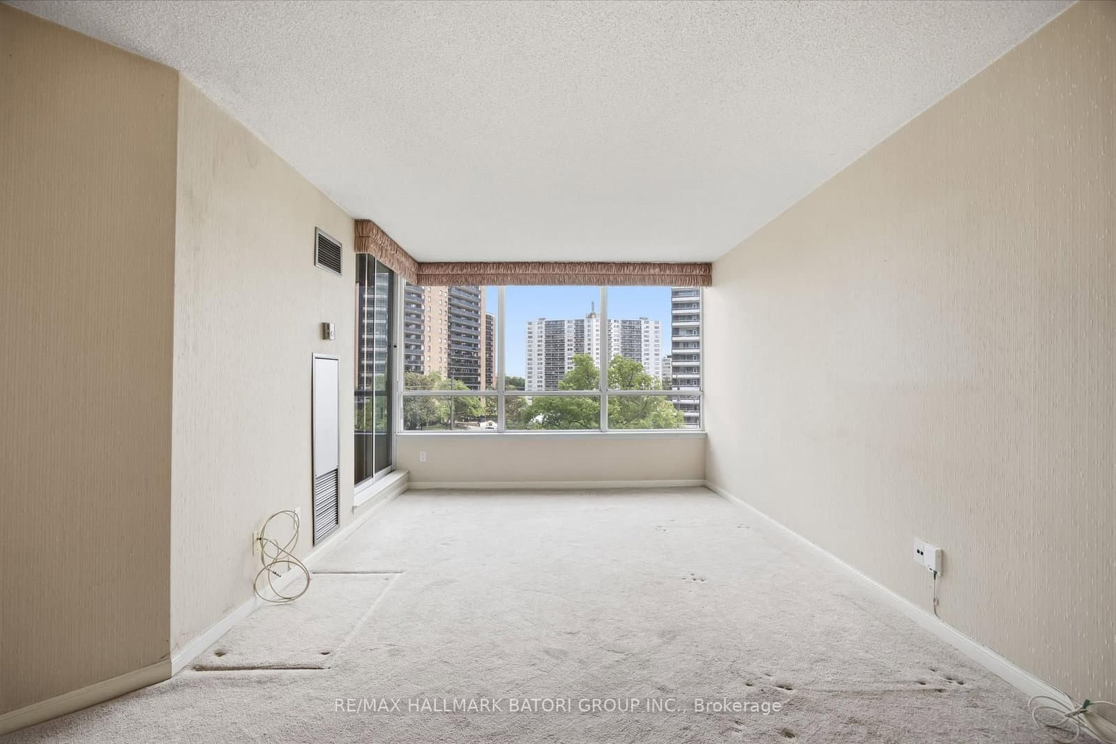 1121 W Steeles Avenue W, Unit 514 thumbnail 8