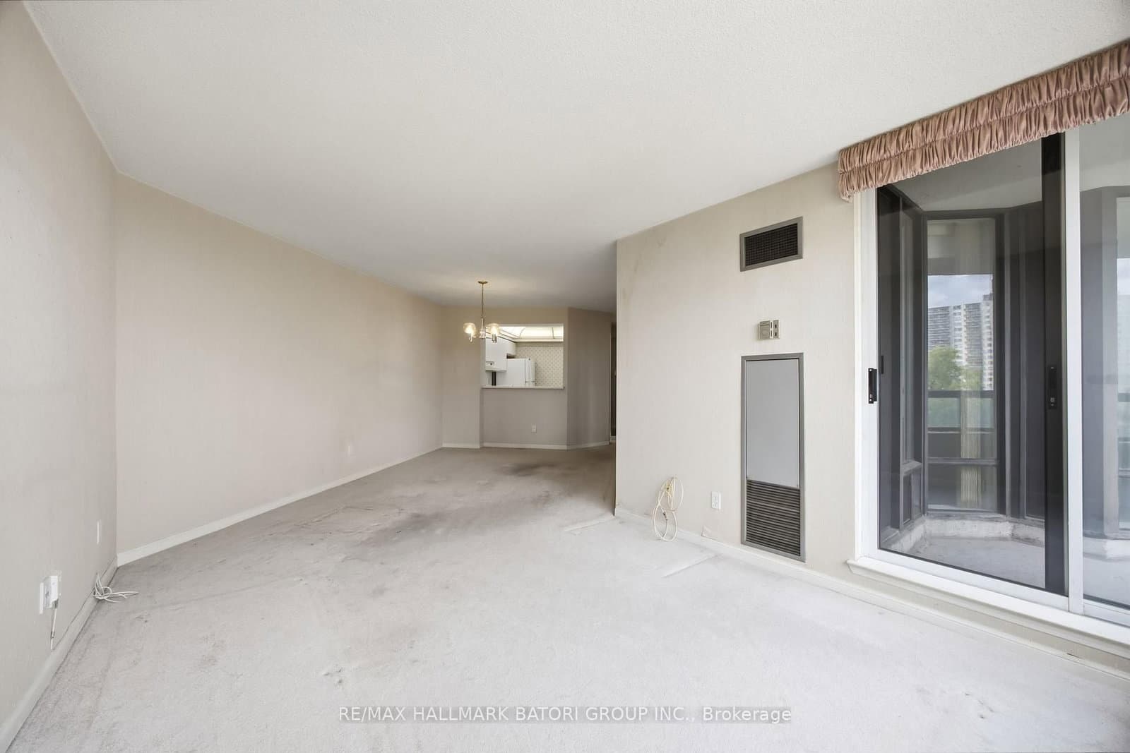 1121 W Steeles Avenue W, Unit 514 thumbnail 9