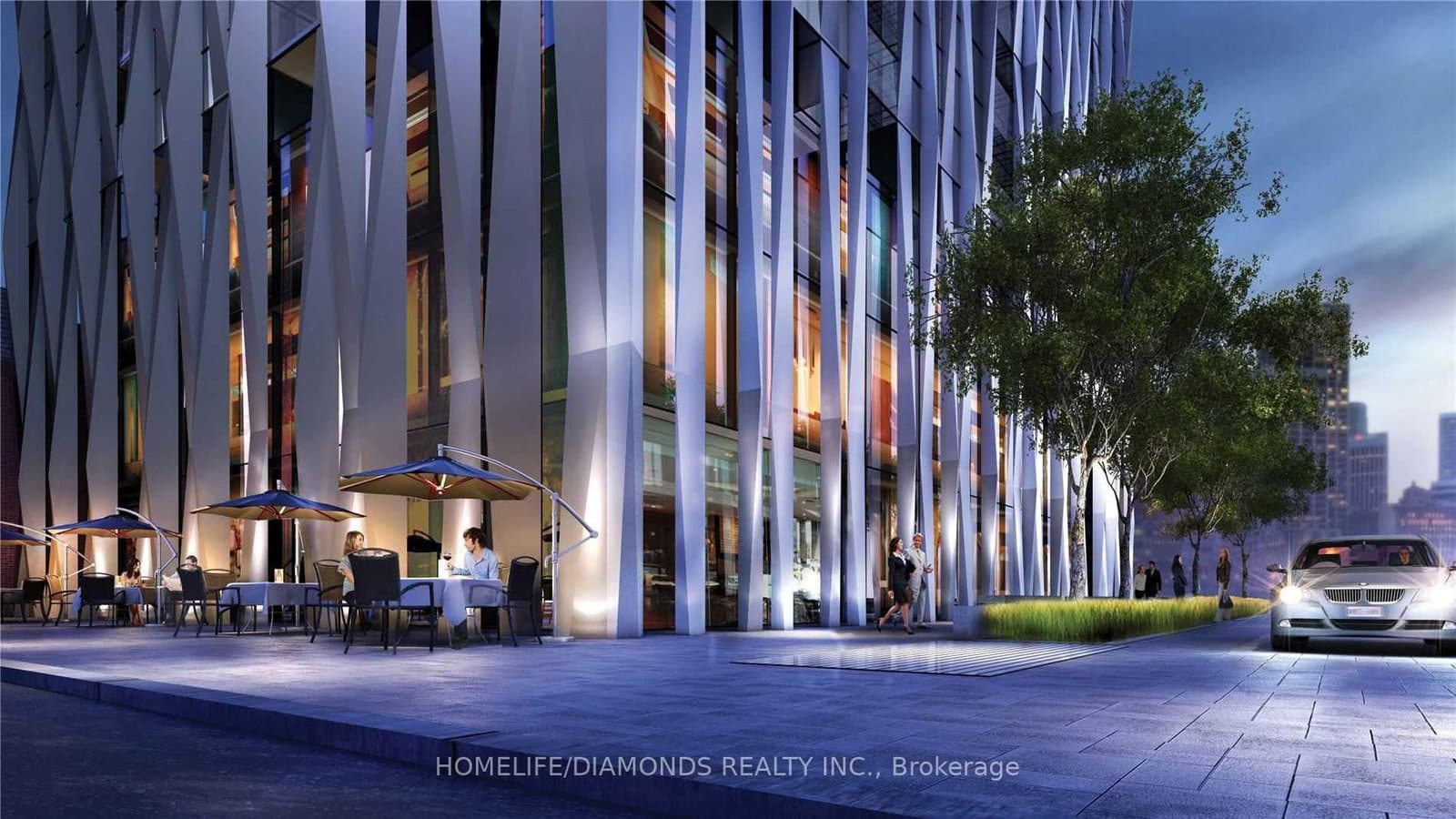 1 Yorkville Avenue, Unit 3302 thumbnail 2