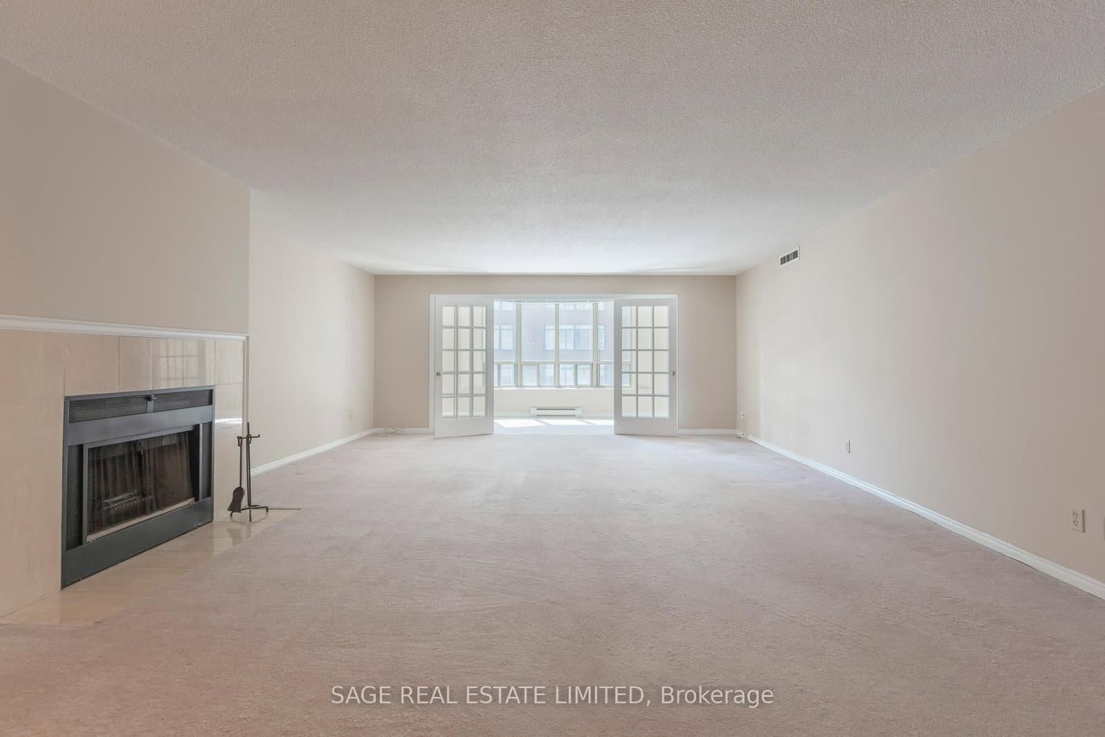 25 George Street, Unit 302 thumbnail 2