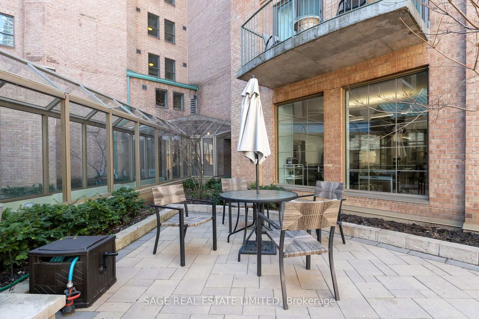 25 George Street, Unit 302 thumbnail 36