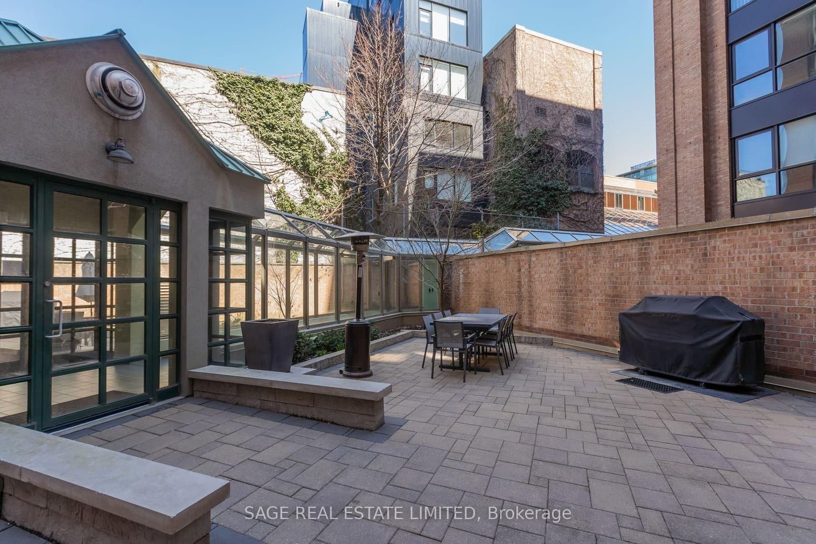 25 George Street, Unit 302 thumbnail 38