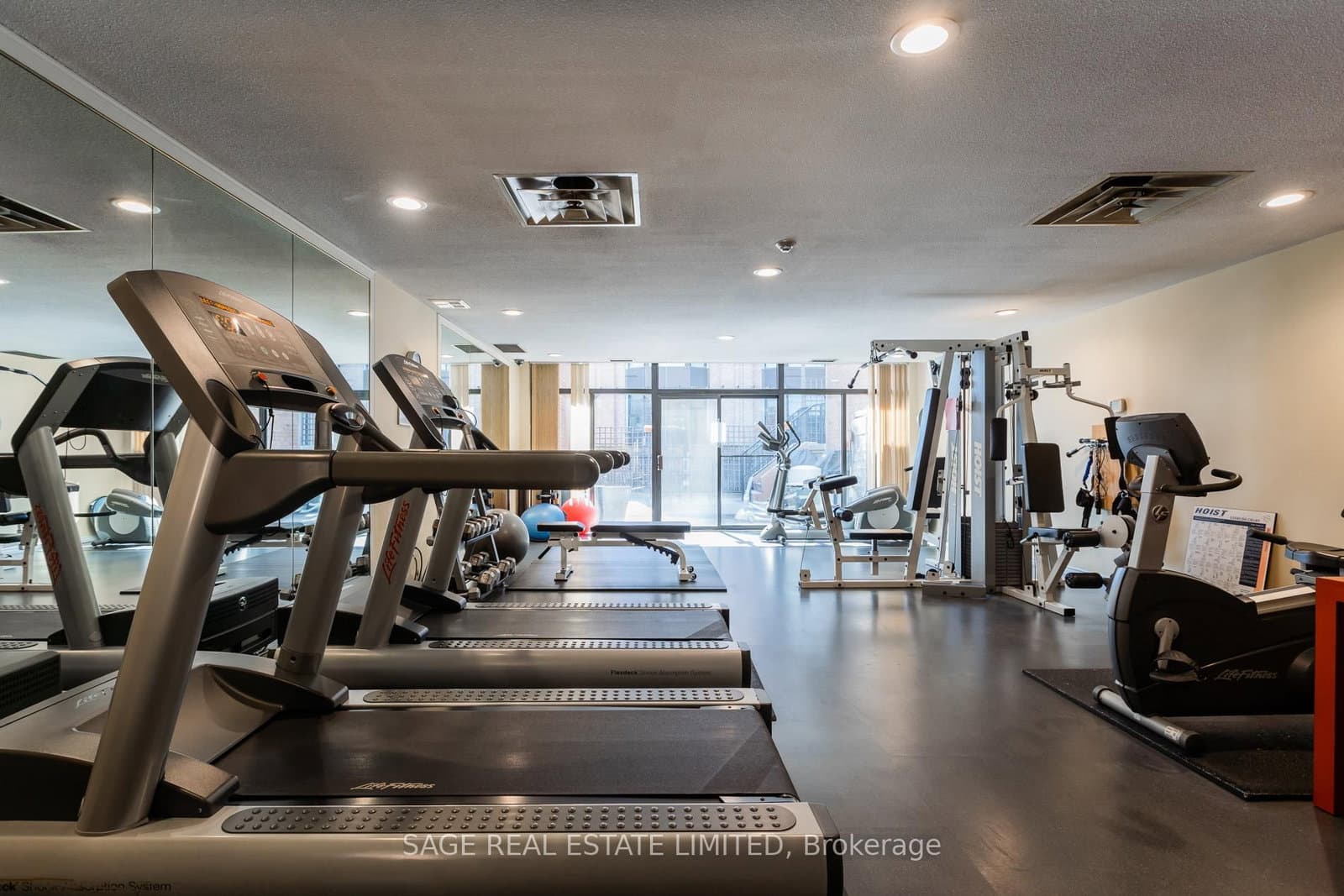 25 George Street, Unit 302 thumbnail 41