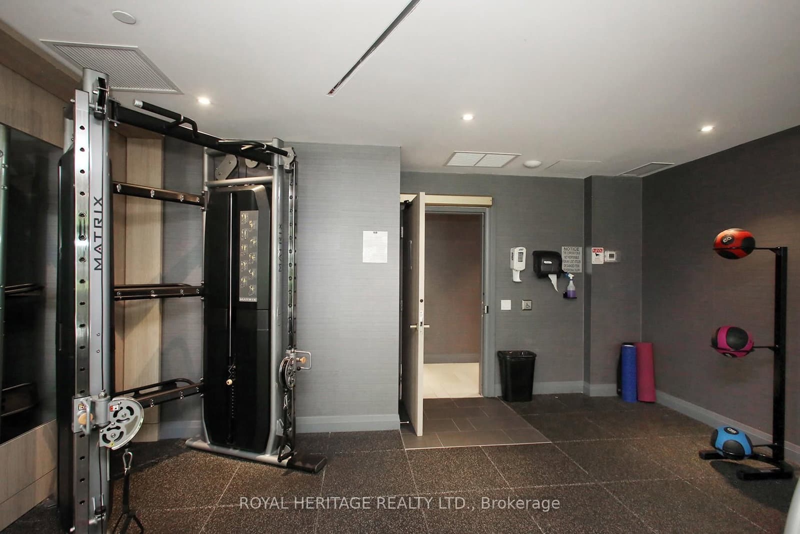621 Sheppard Avenue E, Unit TPH08 thumbnail 24