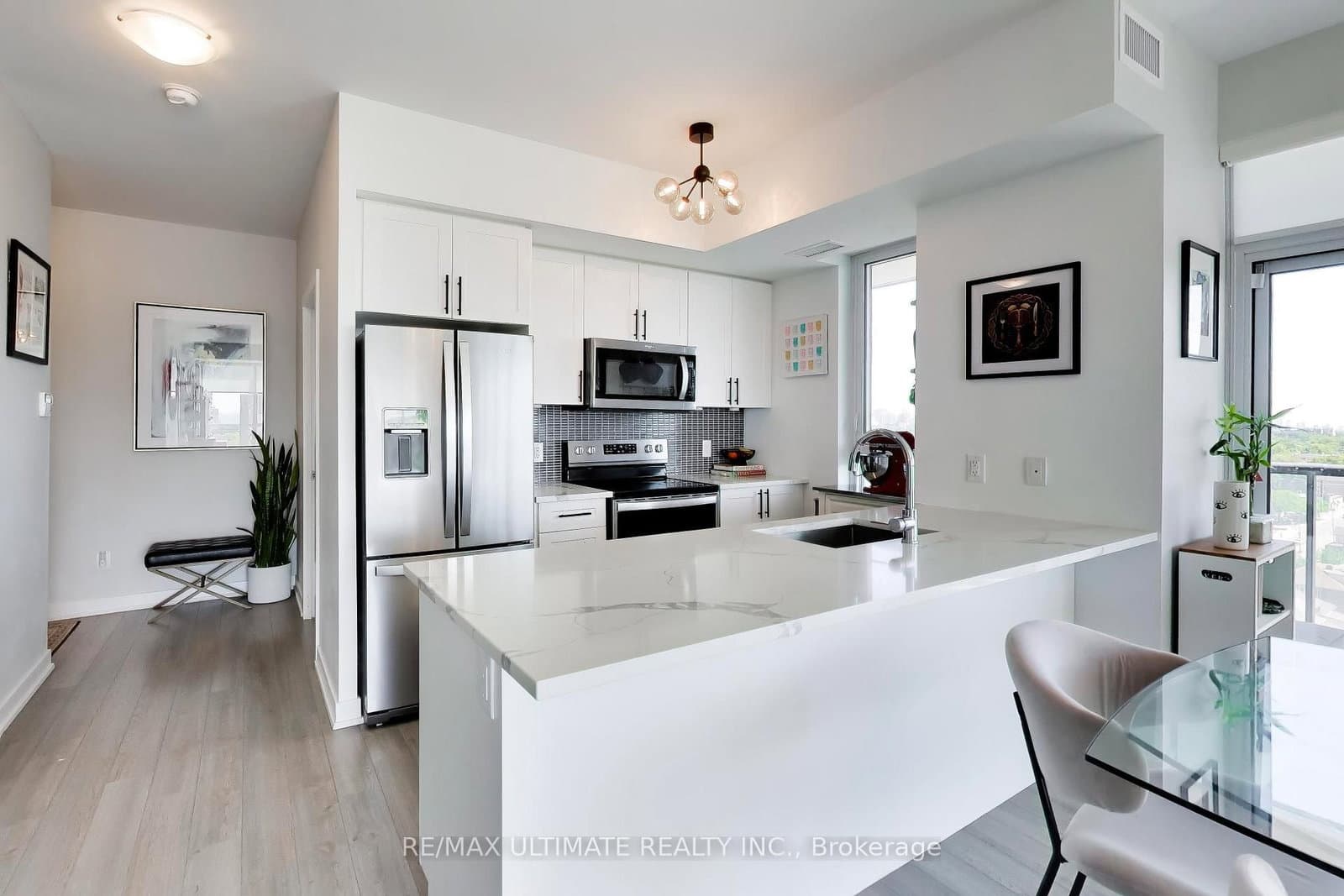 1603 Eglinton Avenue W, Unit 1104 thumbnail 12