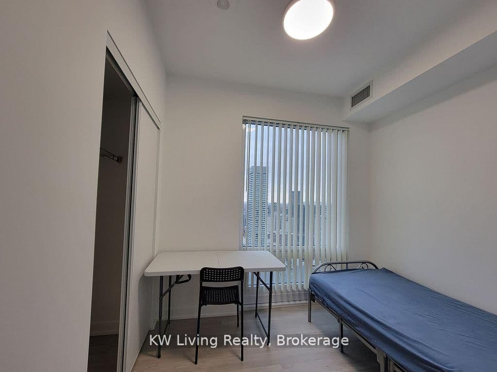 88 Queen Street E, Unit 5609 thumbnail 13