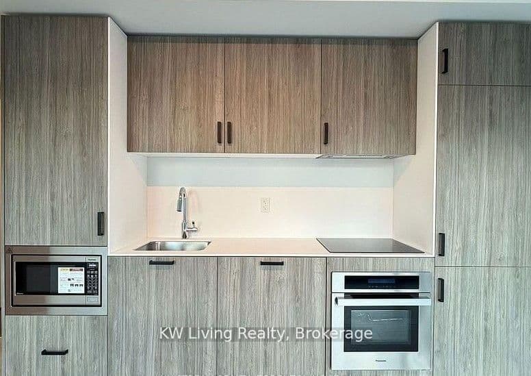 88 Queen Street E, Unit 5609 thumbnail 15
