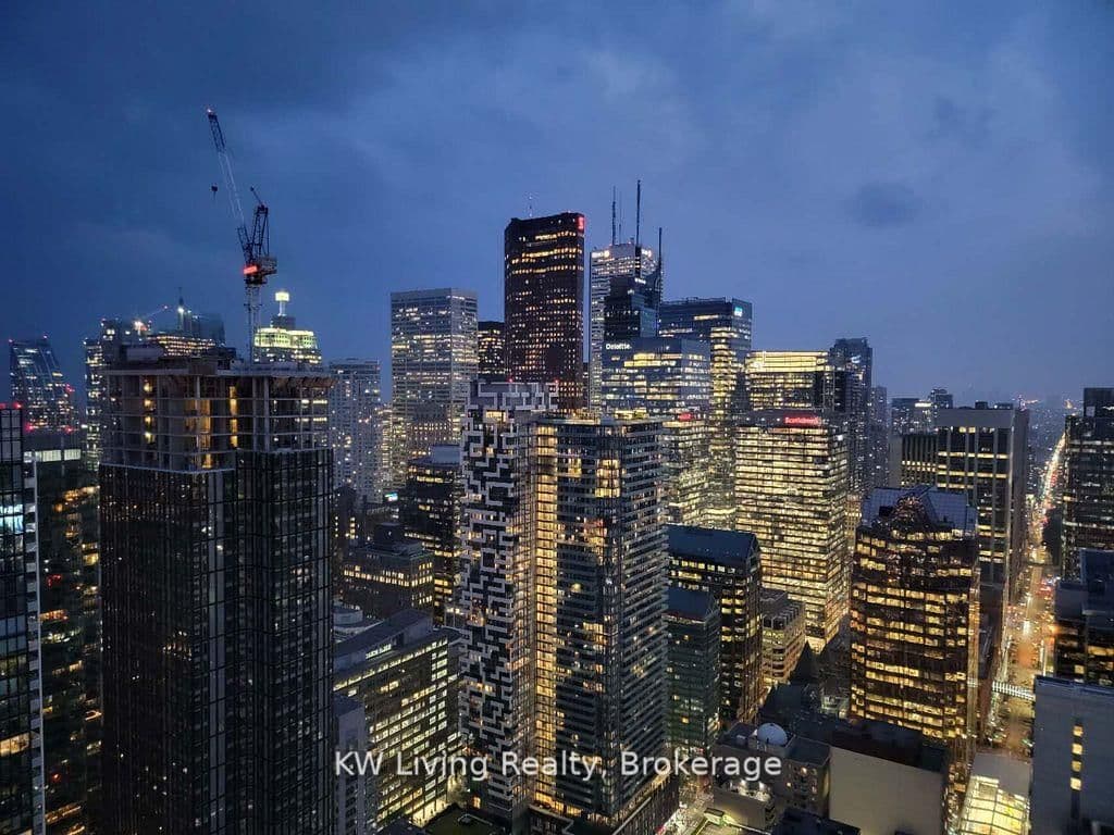 88 Queen Street E, Unit 5609 thumbnail 4