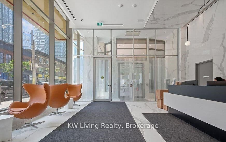88 Queen Street E, Unit 5609 thumbnail 8