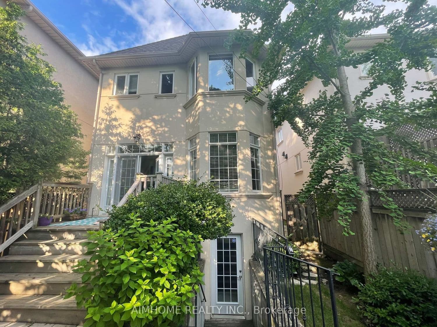 10 Hoyle Avenue - Image 1