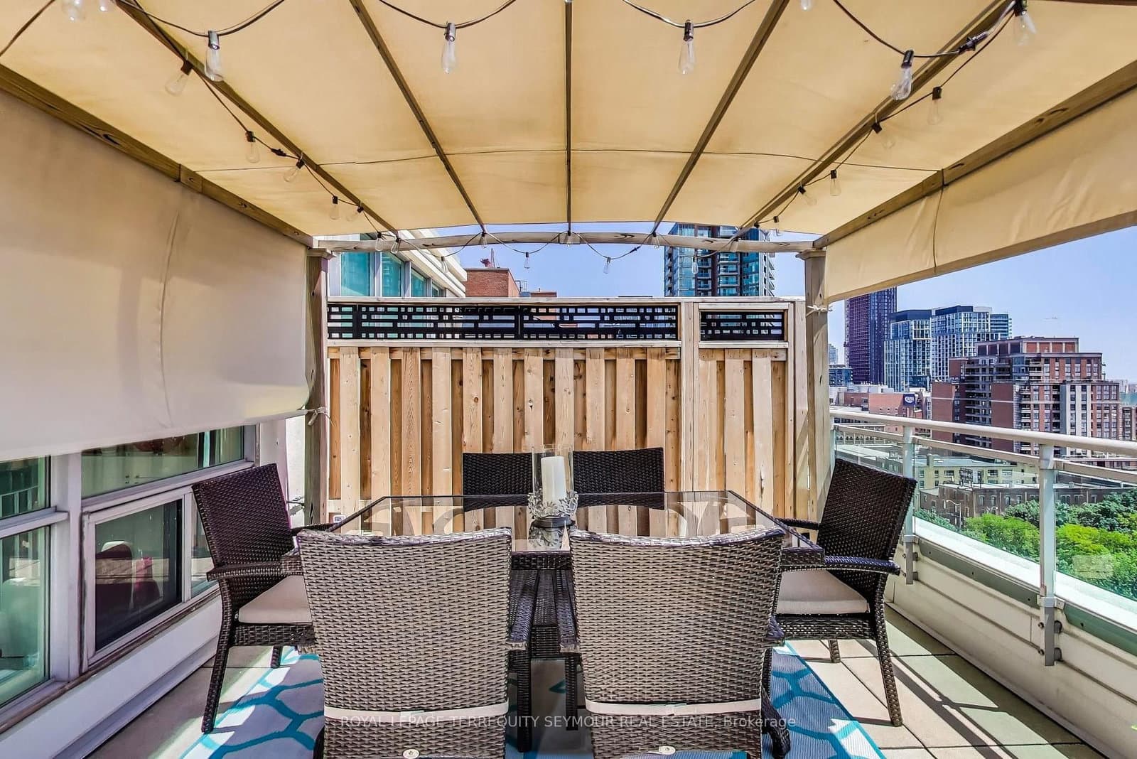 77 Lombard Street, Unit PH3 thumbnail 25
