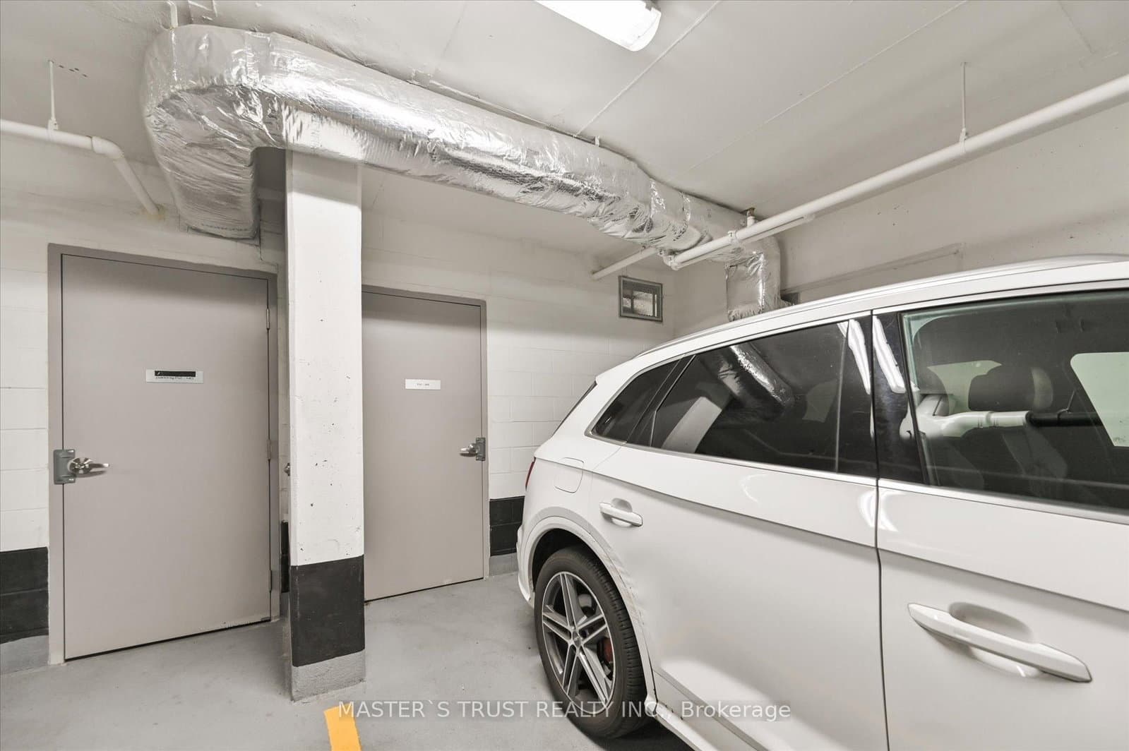 8 Eglinton Avenue E, Unit PH5801 thumbnail 40