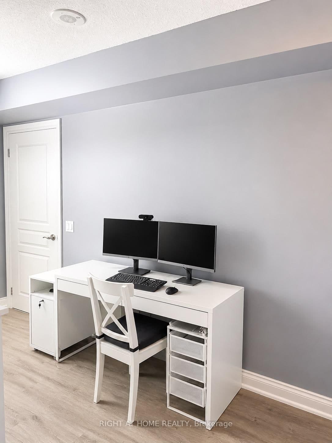 8 Mckee Avenue, Unit 201 thumbnail 12
