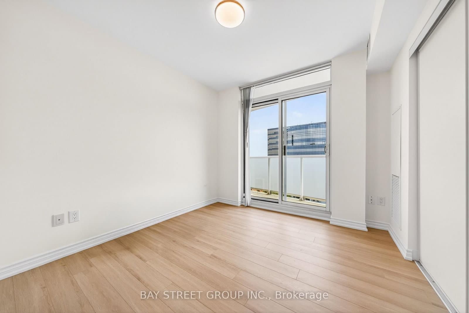 5740 Yonge Street, Unit 2009 thumbnail 12