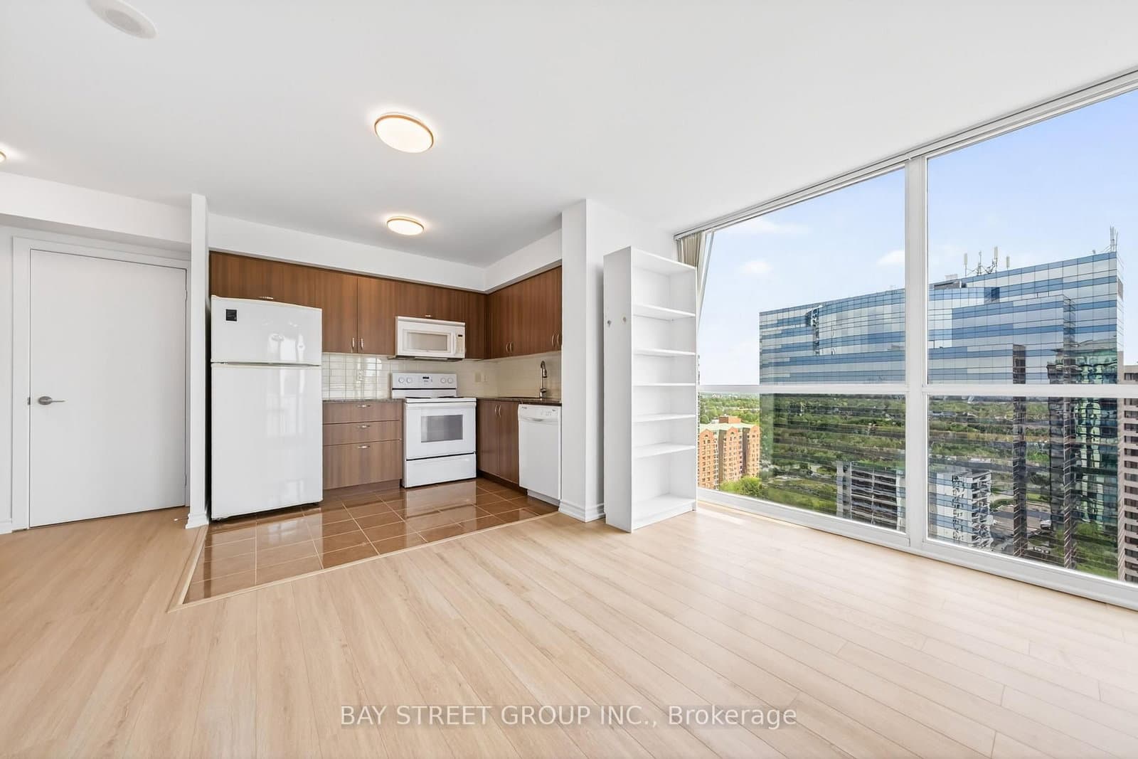 5740 Yonge Street, Unit 2009 thumbnail 16
