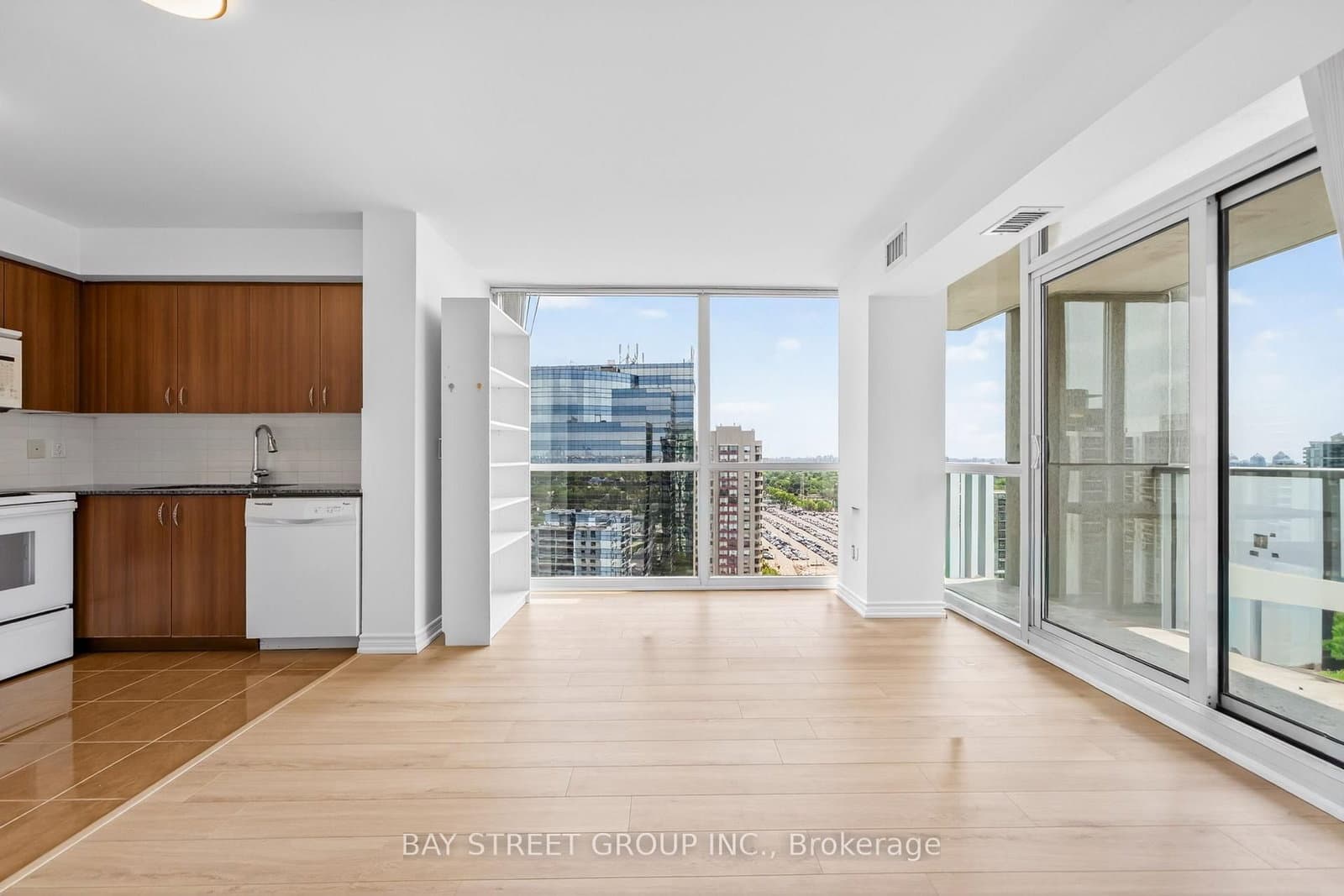 5740 Yonge Street, Unit 2009 thumbnail 20