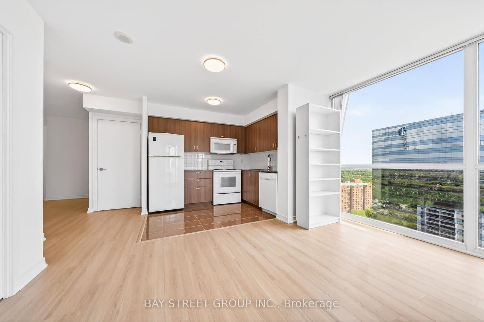 5740 Yonge Street, Unit 2009 thumbnail 22