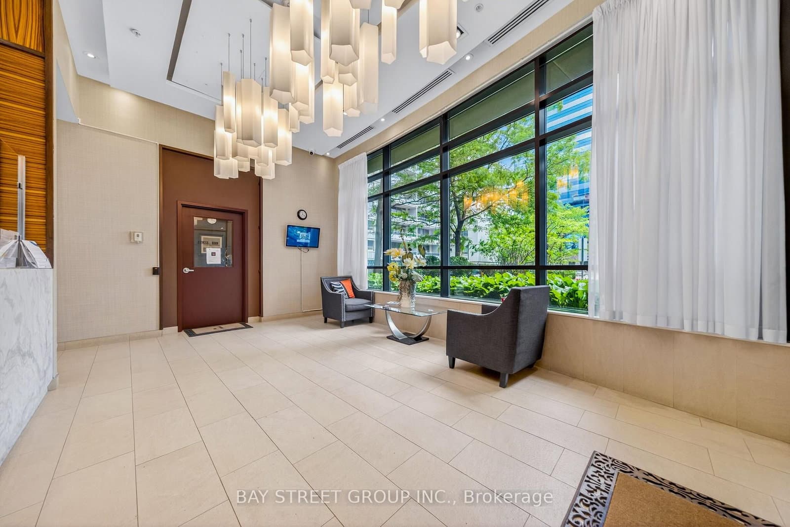 5740 Yonge Street, Unit 2009 thumbnail 6