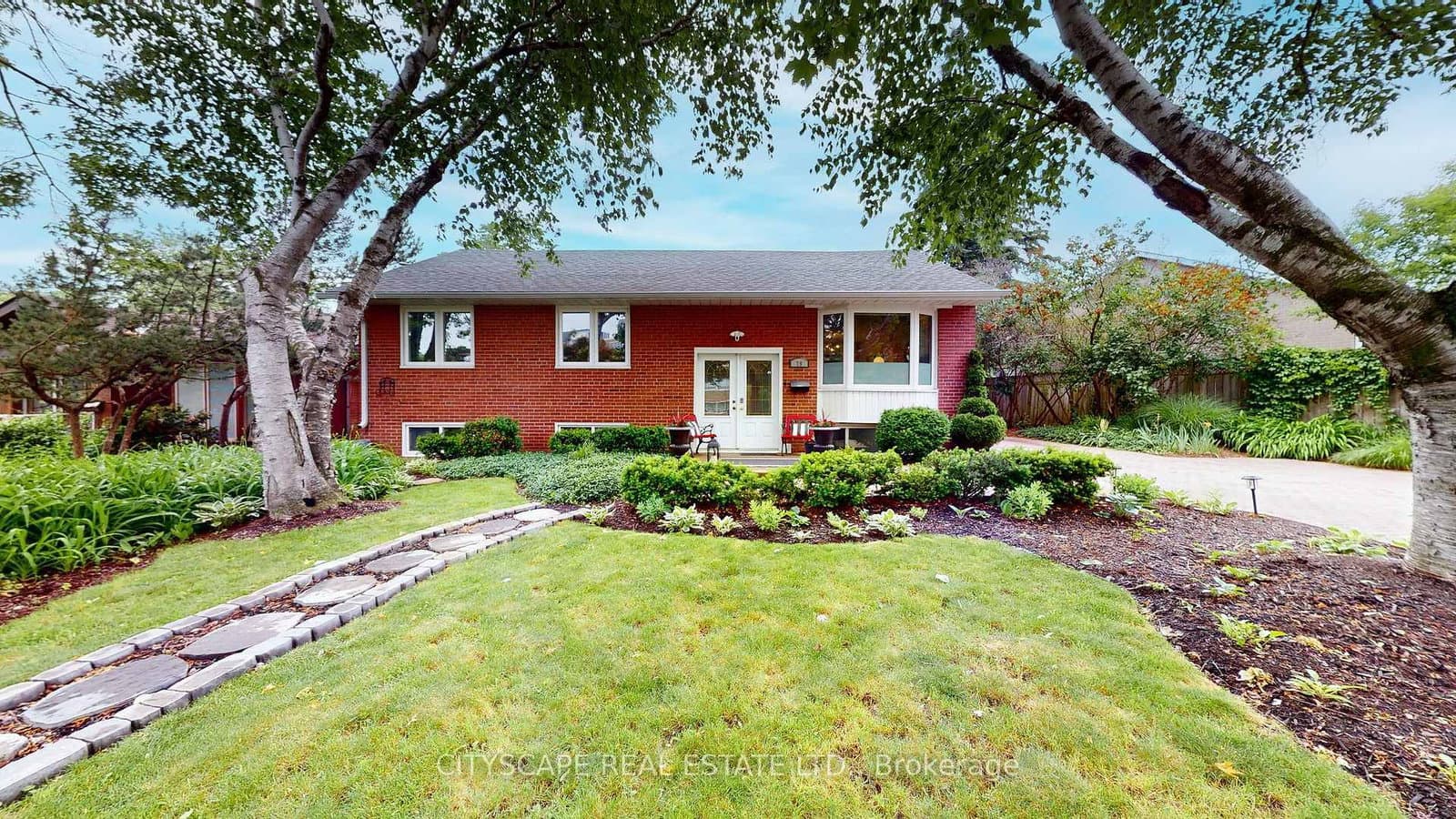 79 Paperbirch Drive - Image 1