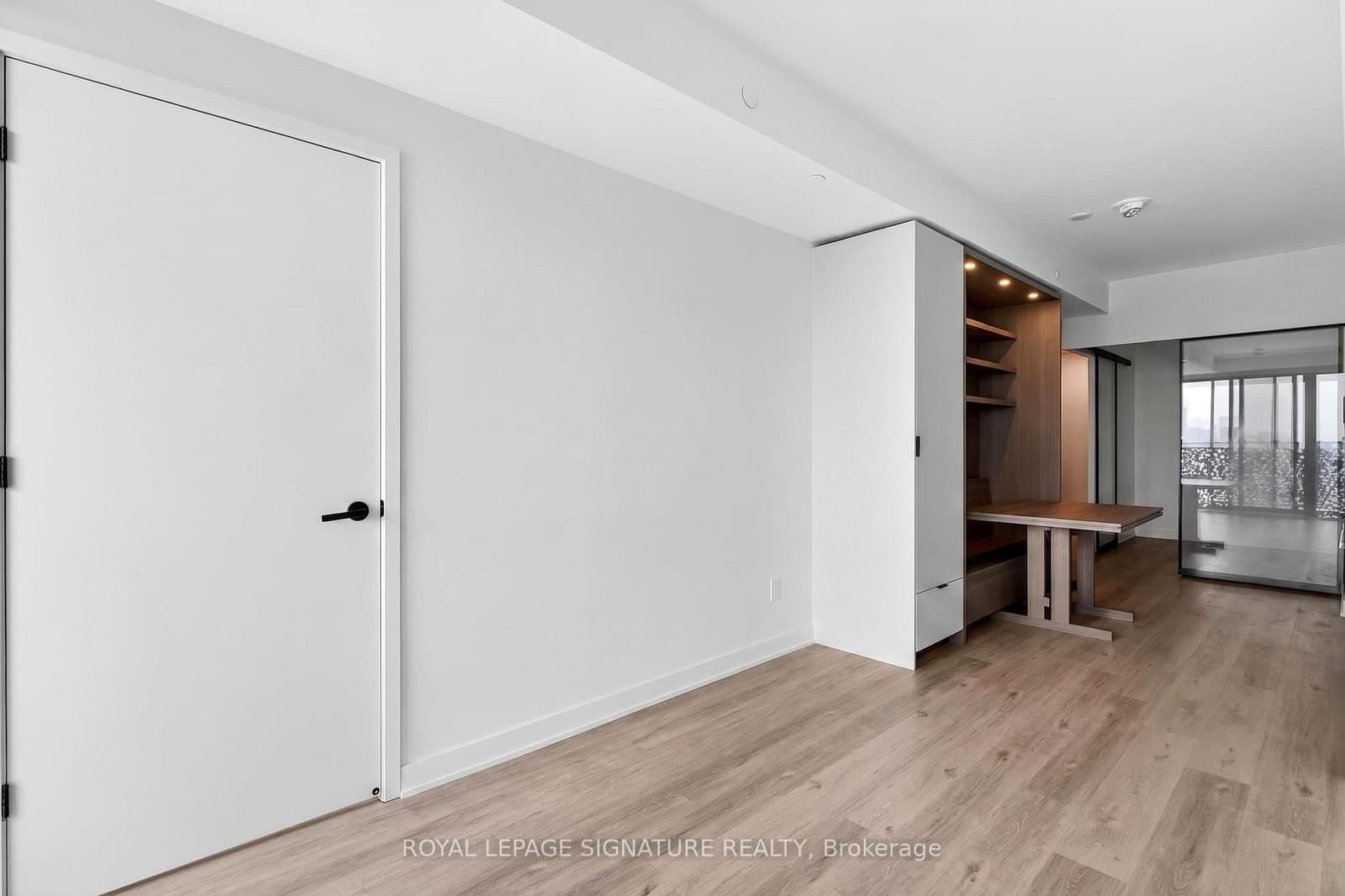 55 Charles Street E, Unit 4303 thumbnail 18