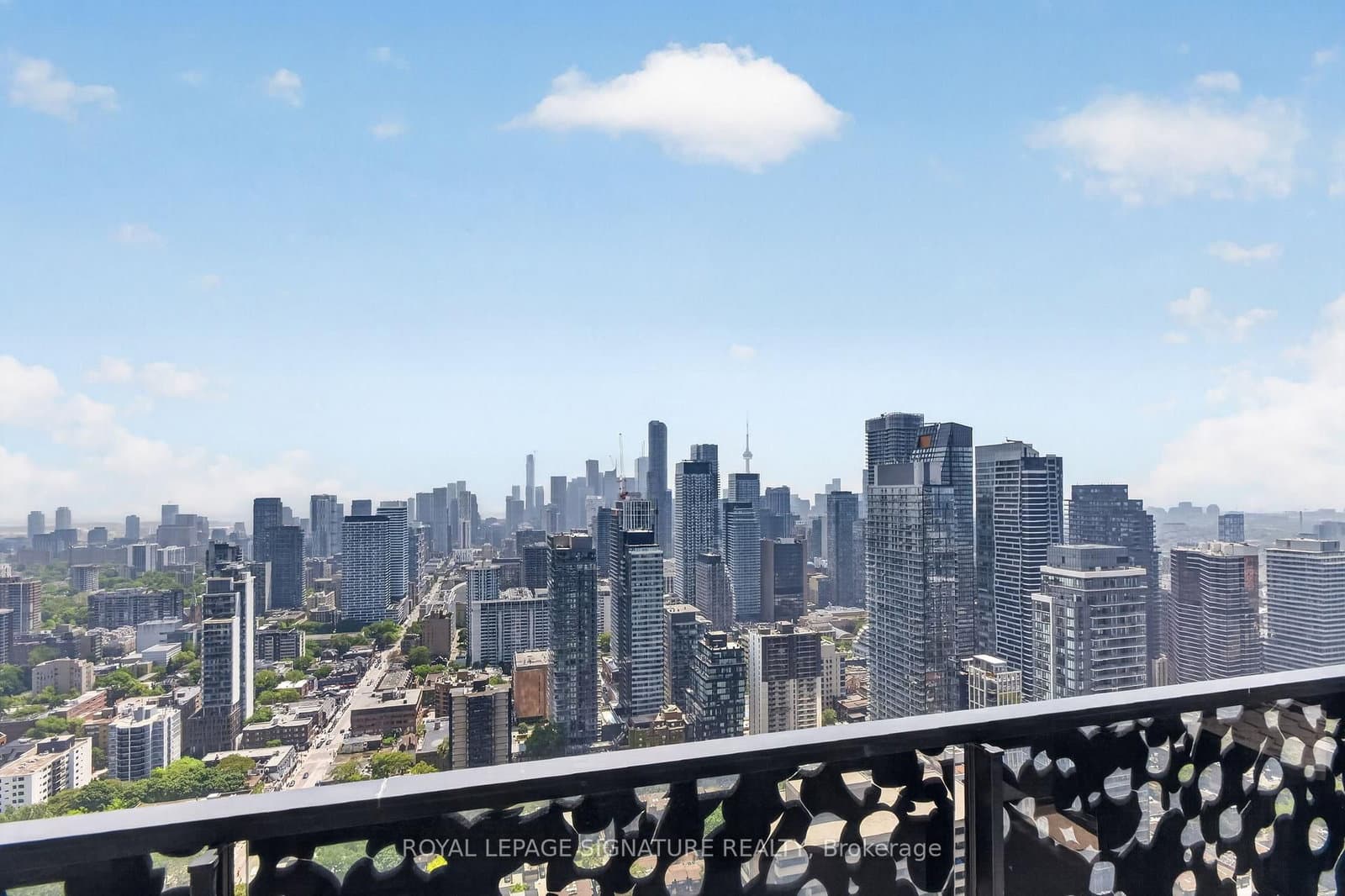 55 Charles Street E, Unit 4303 thumbnail 21