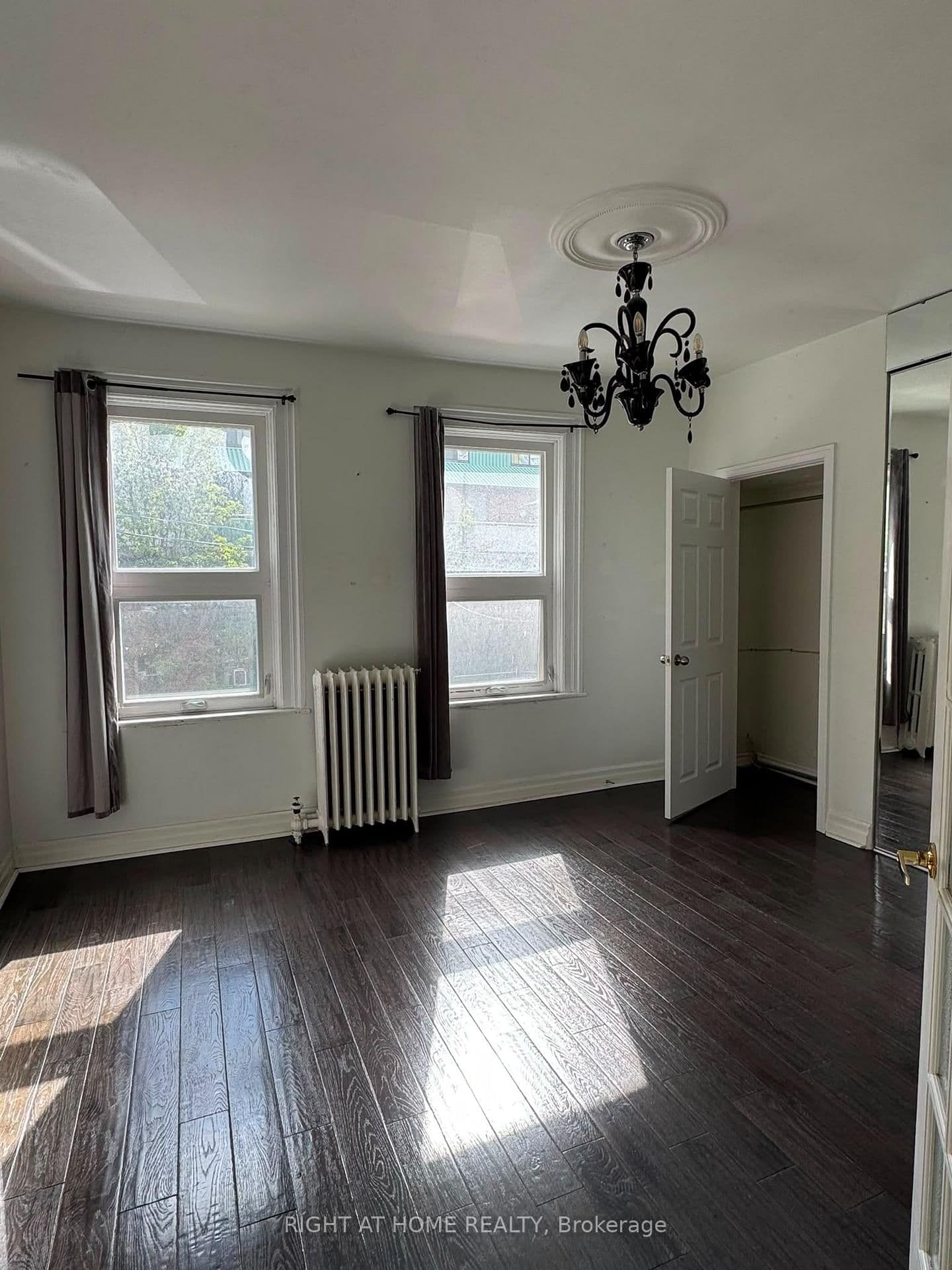 104 Bleecker Street, Unit 2 thumbnail 2
