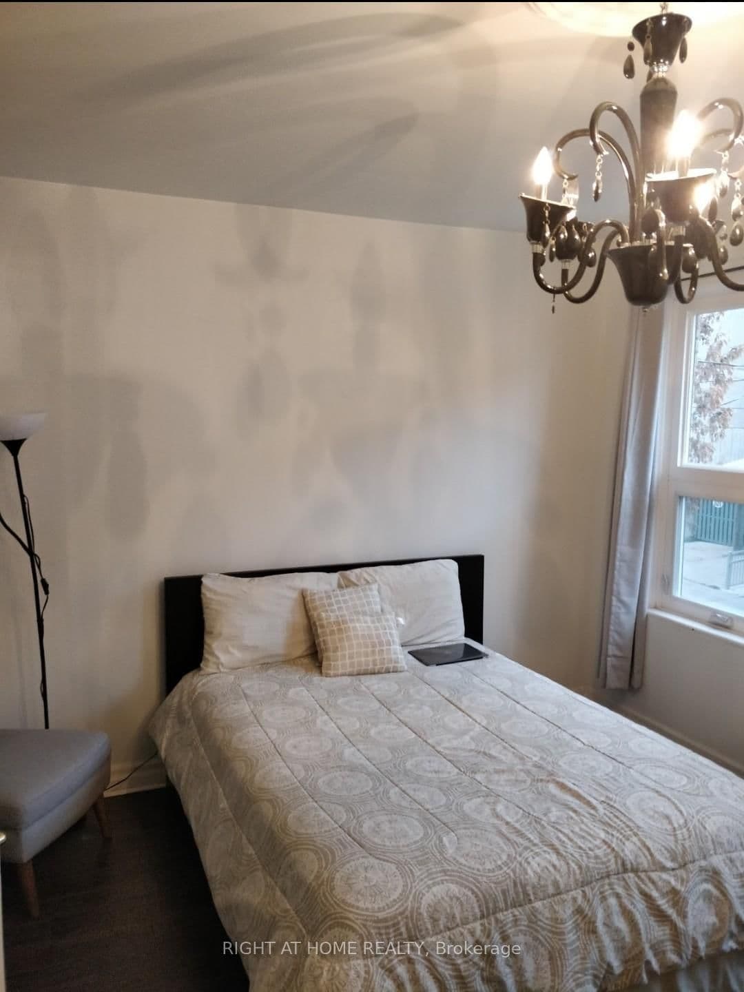 104 Bleecker Street, Unit 2 thumbnail 4