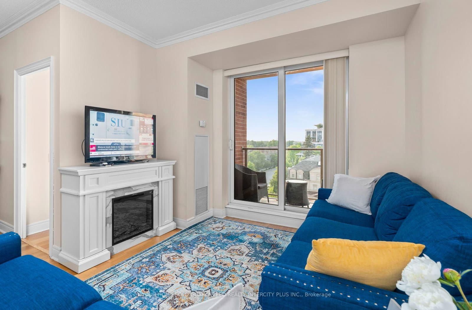 1 Clairtrell Road, Unit 811 thumbnail 15