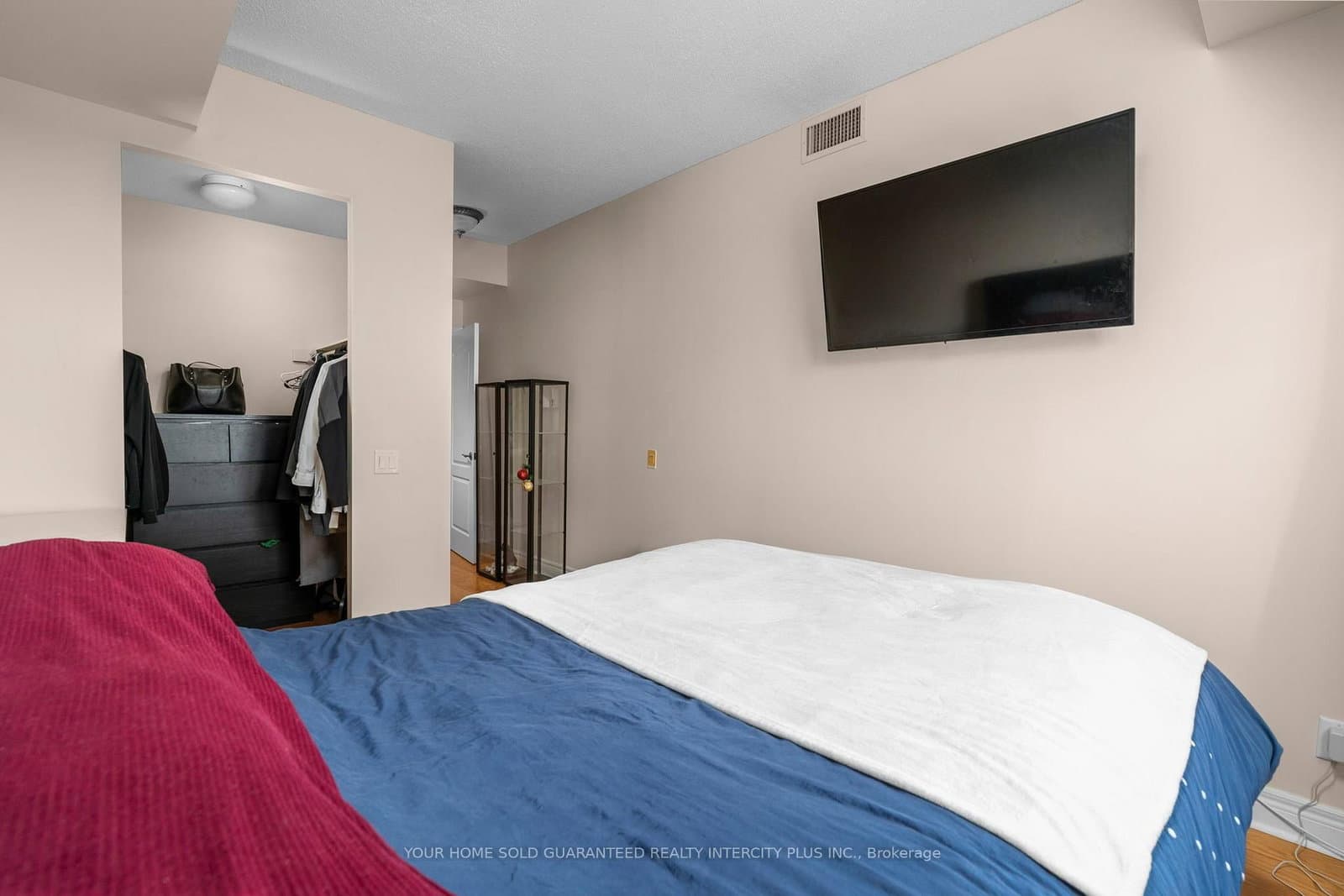 1 Clairtrell Road, Unit 811 thumbnail 20