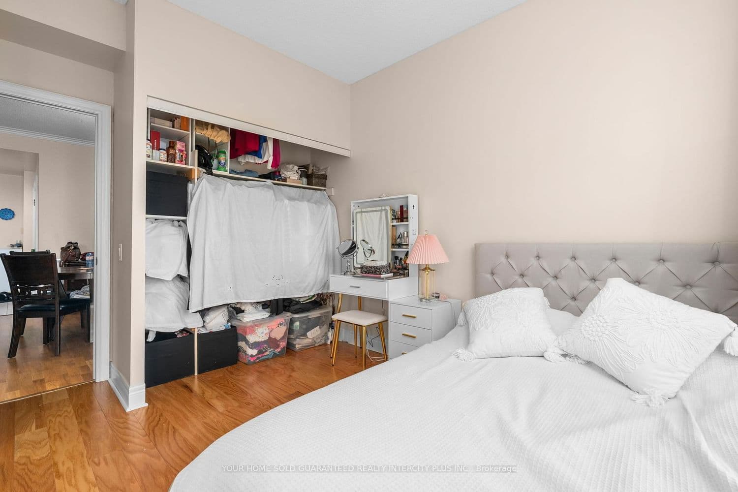 1 Clairtrell Road, Unit 811 thumbnail 25