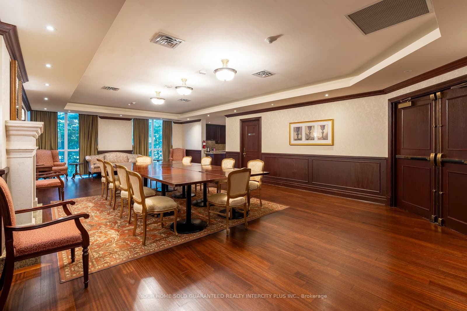 1 Clairtrell Road, Unit 811 thumbnail 40