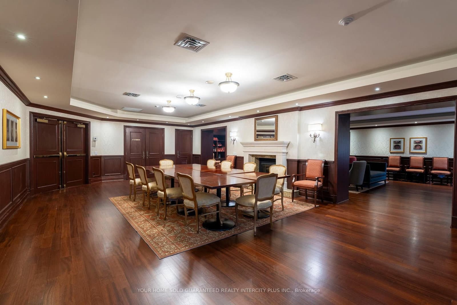 1 Clairtrell Road, Unit 811 thumbnail 42