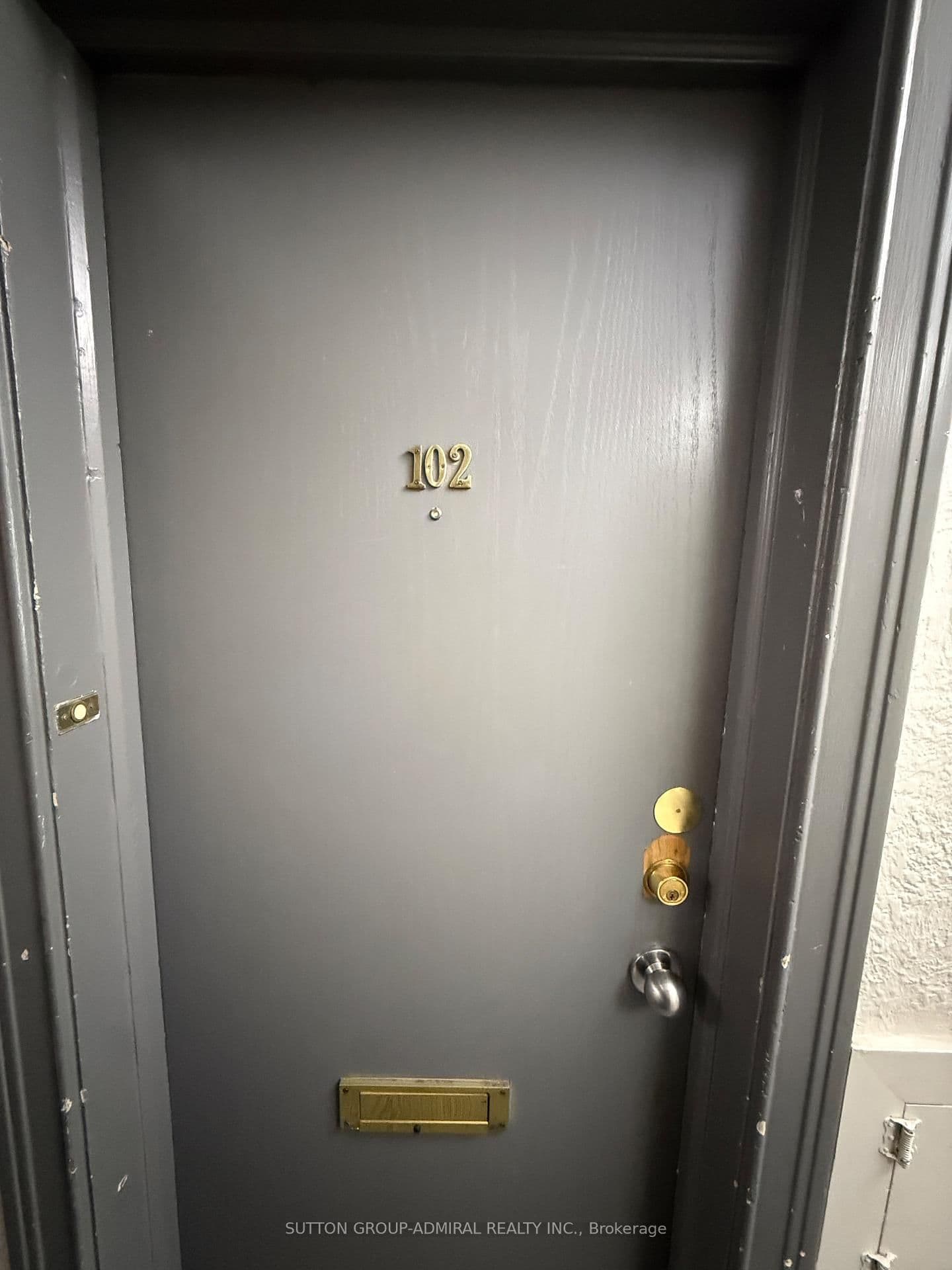 699 Eglinton Avenue W, Unit 102 thumbnail 4