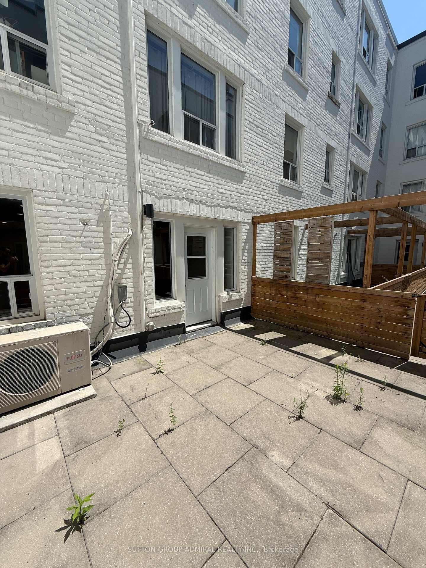 699 Eglinton Avenue W, Unit 102 thumbnail 9
