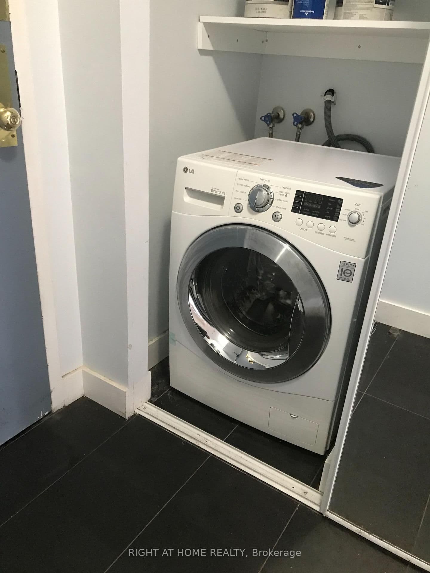40 Scollard Street, Unit 1601 thumbnail 20