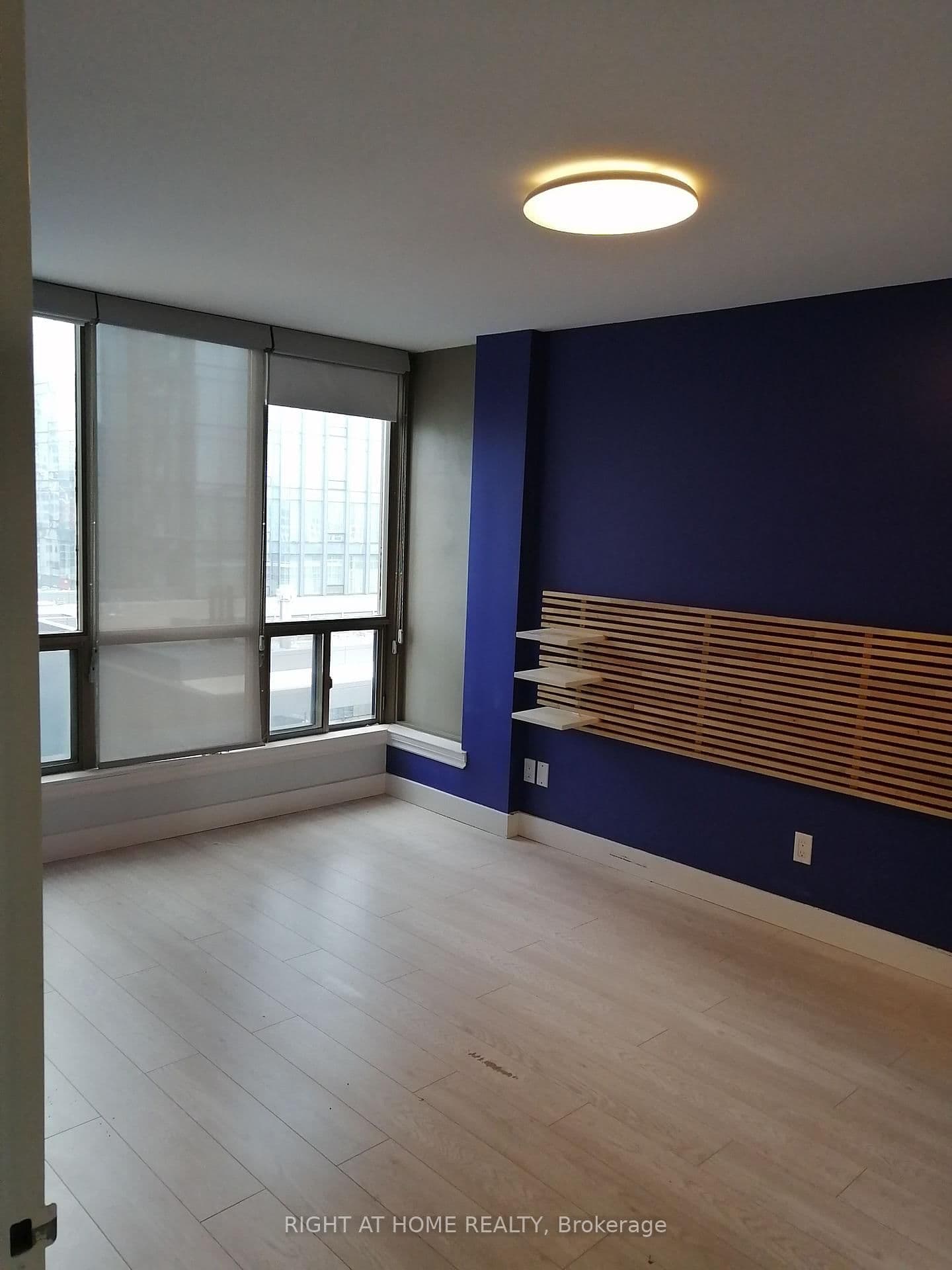 40 Scollard Street, Unit 1601 thumbnail 25